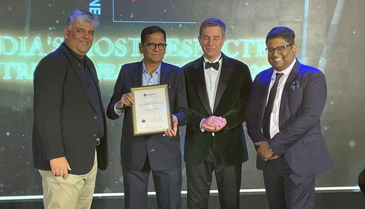 Shreegopal Kabra, Managing Director of RR. Kabel, Felicitated at the Hurun India